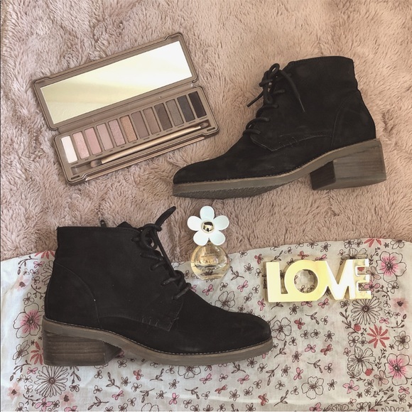 Shoes - Black lace up boots